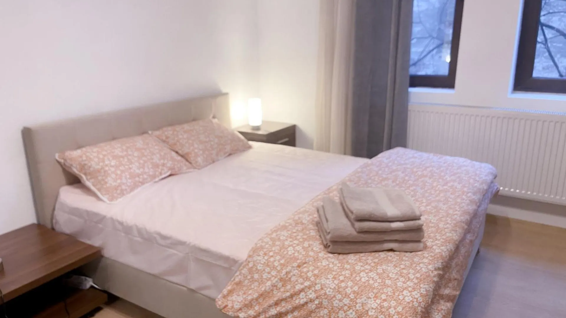 Oasis Studio City Apartment Bucharest Romania