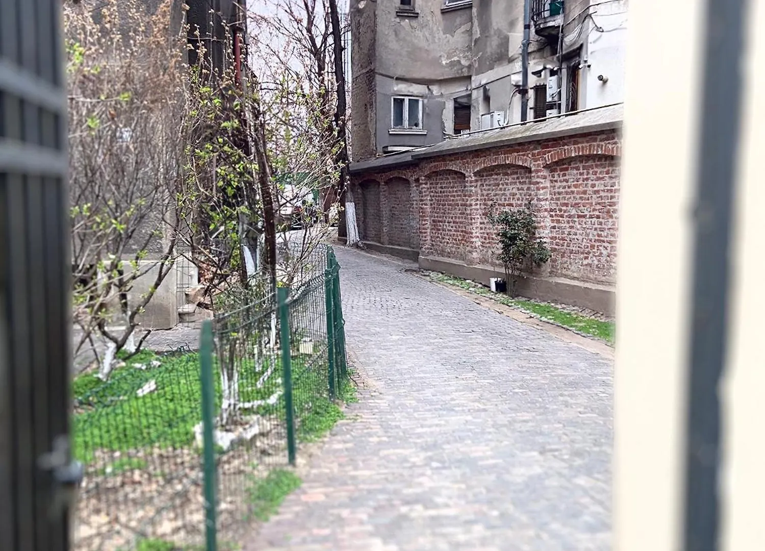 Oasis Studio City Apartment Bucharest